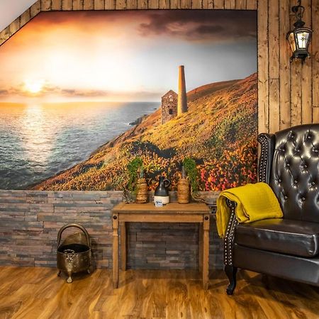 Cornish Tin Mine Themed Apartment เซนต์ออสเทลล์ ภายนอก รูปภาพ