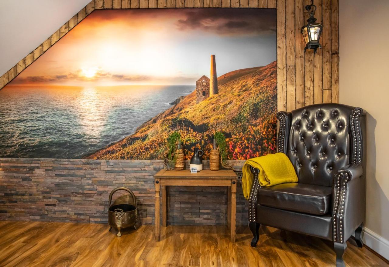 Cornish Tin Mine Themed Apartment เซนต์ออสเทลล์ ภายนอก รูปภาพ